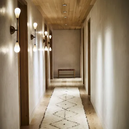 Caldera House