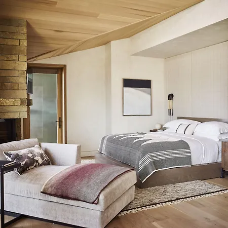 Caldera House