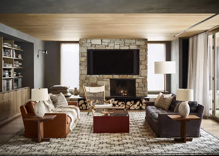 Caldera House